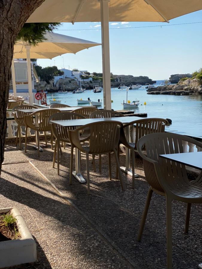 Hostal Xuroy Cala Alcaufar Eksteriør billede